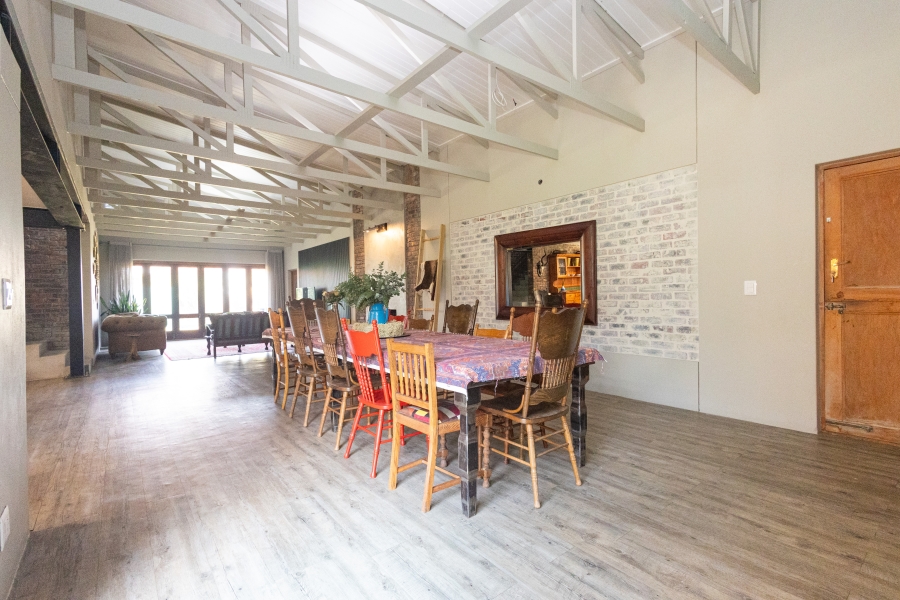 7 Bedroom Property for Sale in Penhill Western Cape